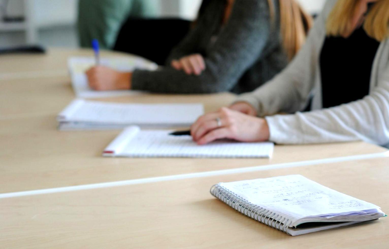 Equipo de moranlivaaleon trabajando en análisis financiero colaborativo